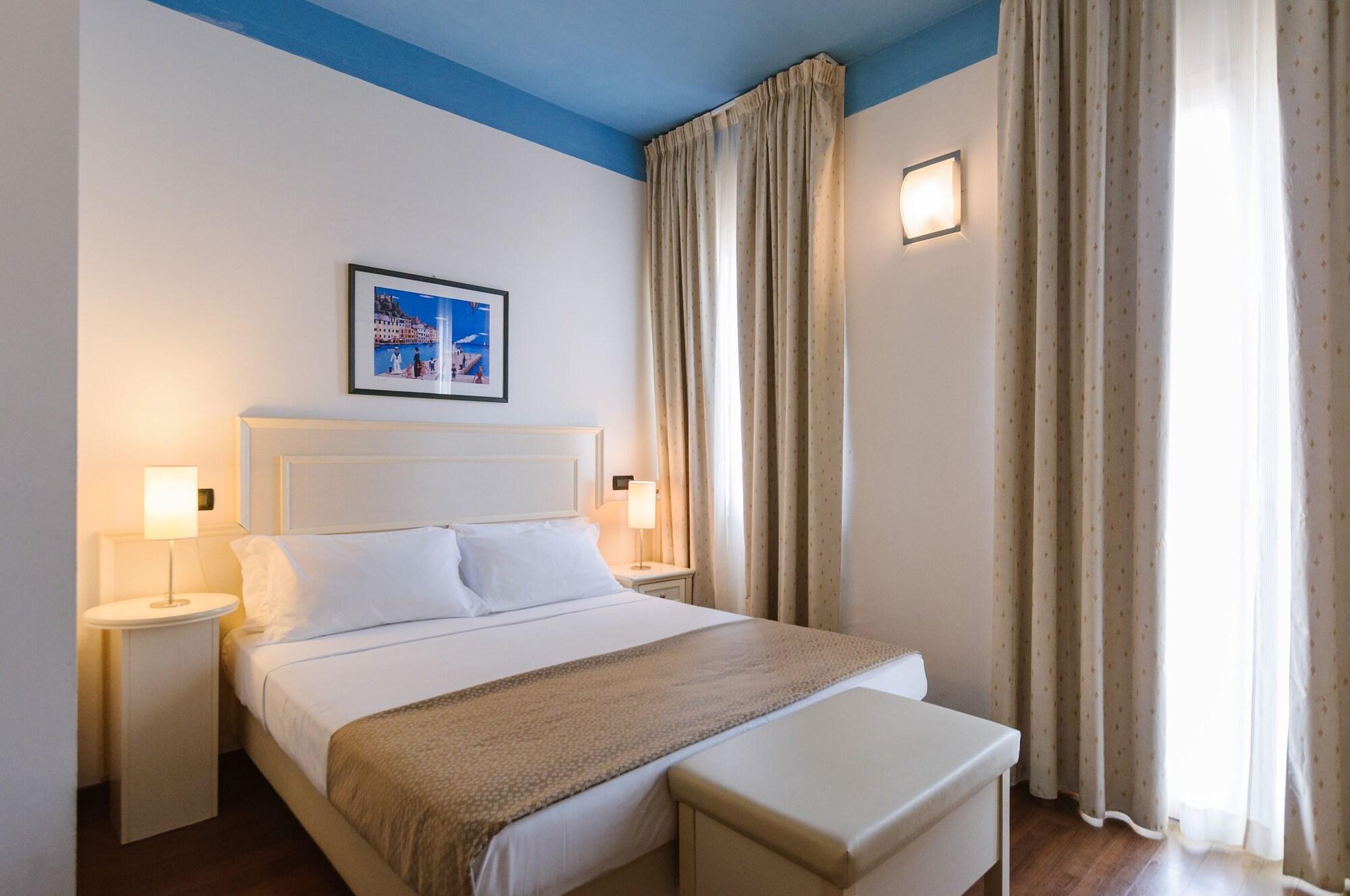 Hotel Fra I Pini Rimini Exterior photo